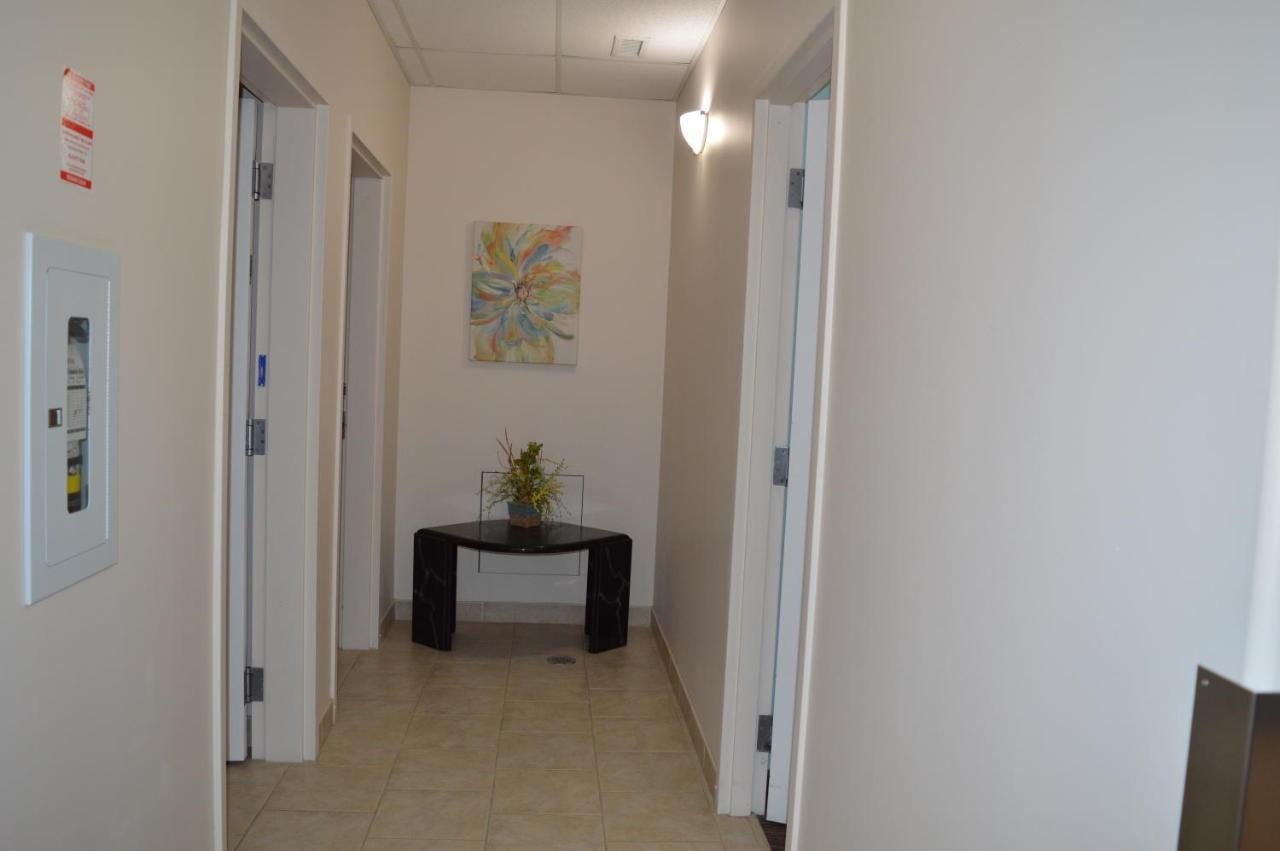 Auberge Macdonald Guest Inn Iroquois Falls Εξωτερικό φωτογραφία